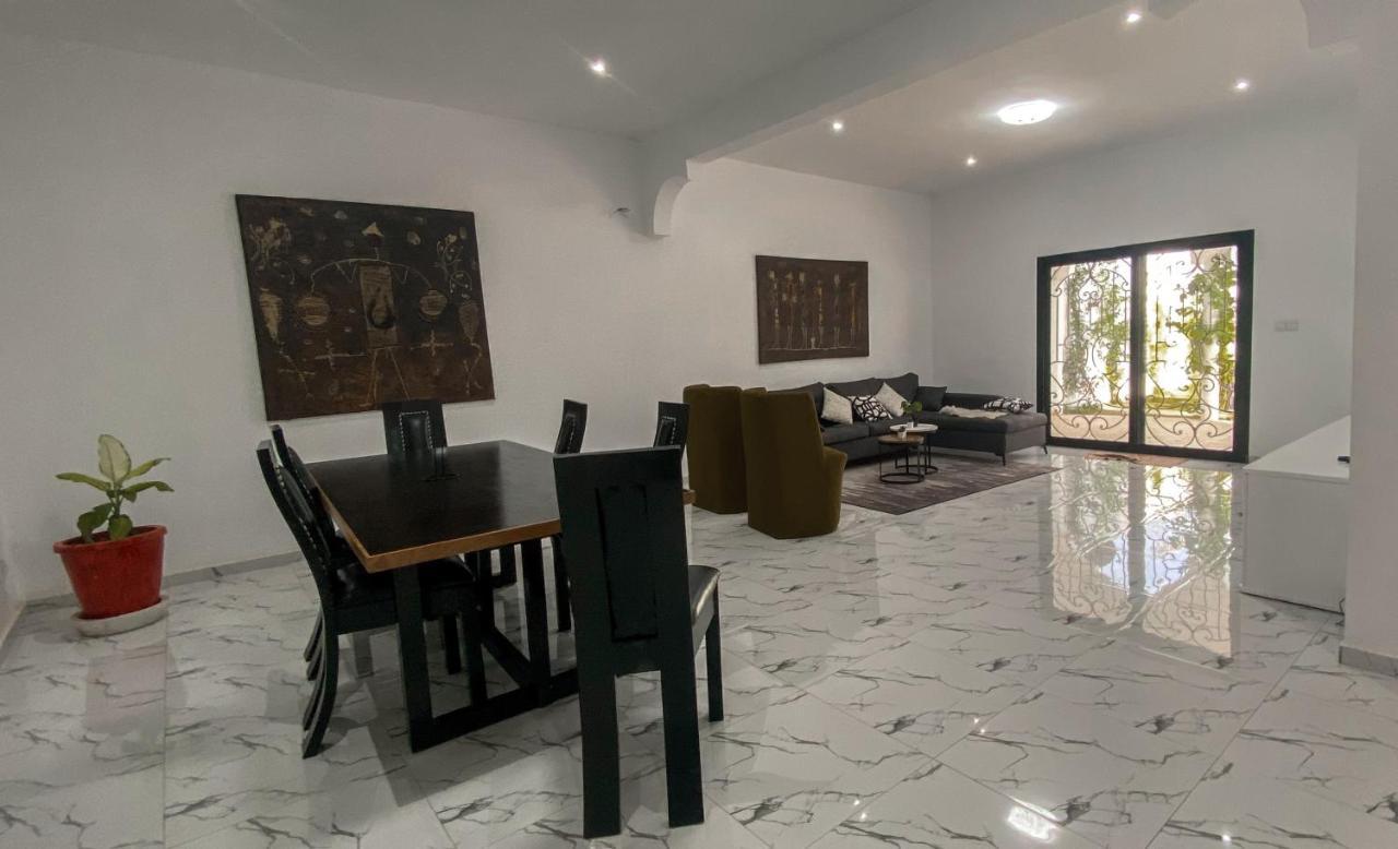 La Baraka, Extravagant Villa For 8 With Pool In Saly Gandigal Exteriör bild