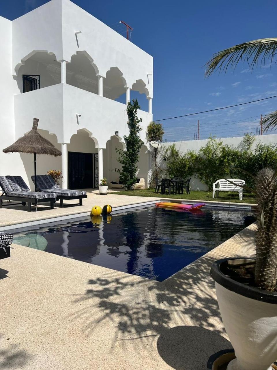 La Baraka, Extravagant Villa For 8 With Pool In Saly Gandigal Exteriör bild