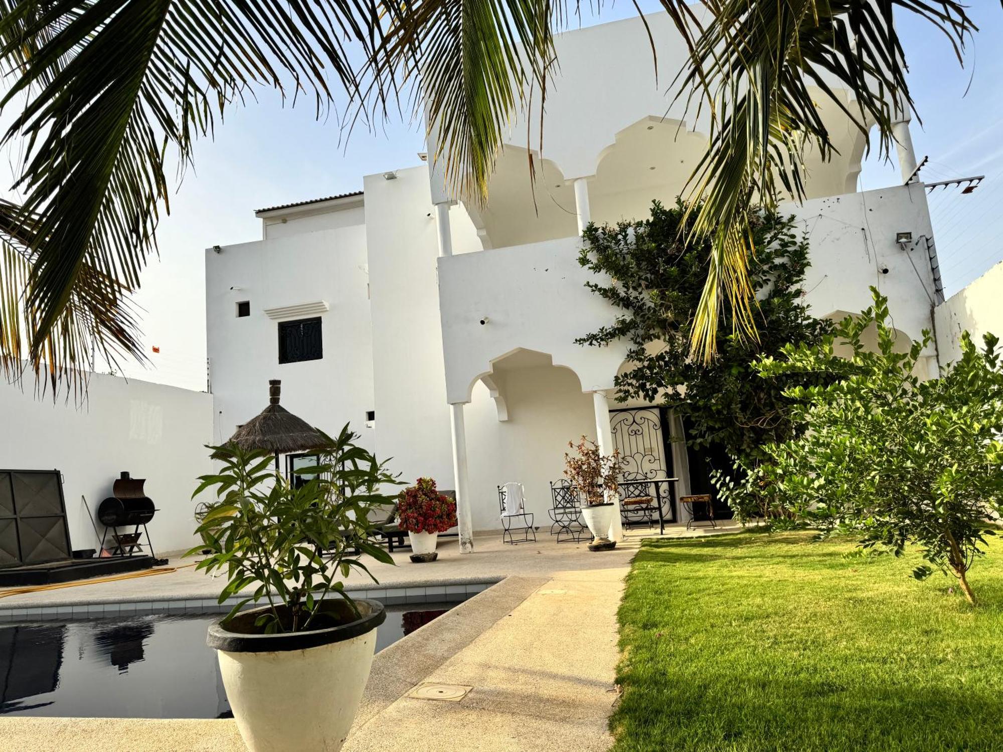 La Baraka, Extravagant Villa For 8 With Pool In Saly Gandigal Exteriör bild